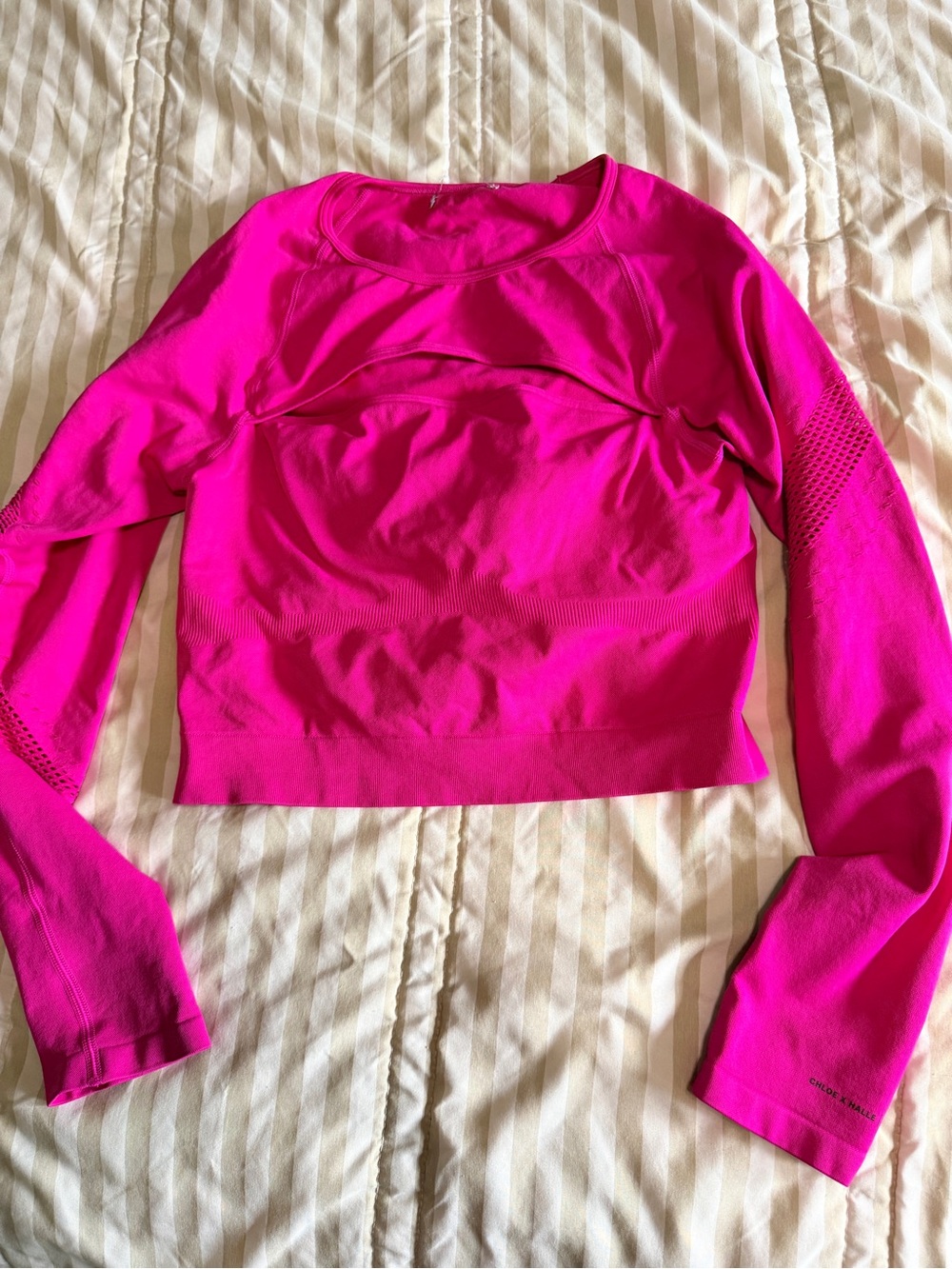 PINK Victoria's Secret Neon Pink Long-Sleeve Cropped Active Top